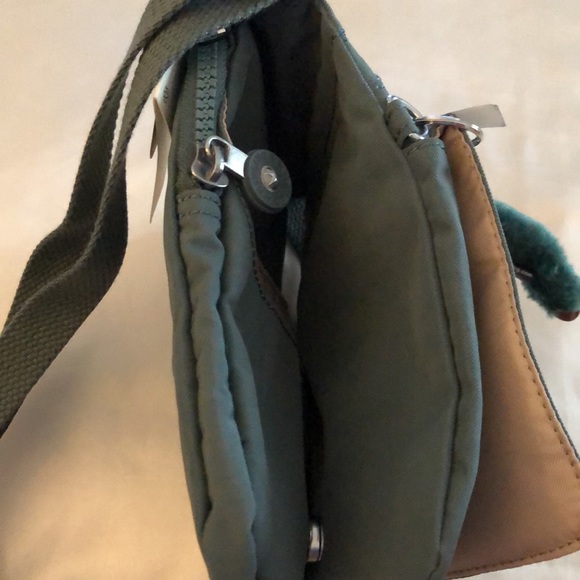 Kipling NWELDORADO Light Aloe Tonal Nylon Crossbody With Monkey Key Chain NWT - Picture 15 of 15